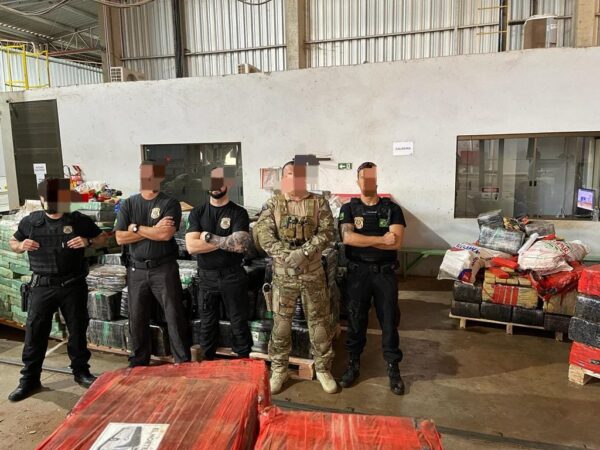 DPF destrói mais 10 toneladas de drogas em Guaíra