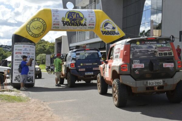 Rally Transparaná fez parada em Umuarama